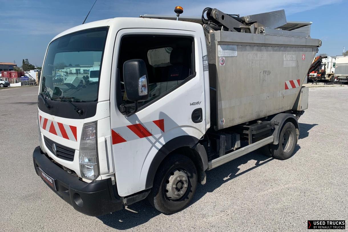 Renault Trucks Maxity 120