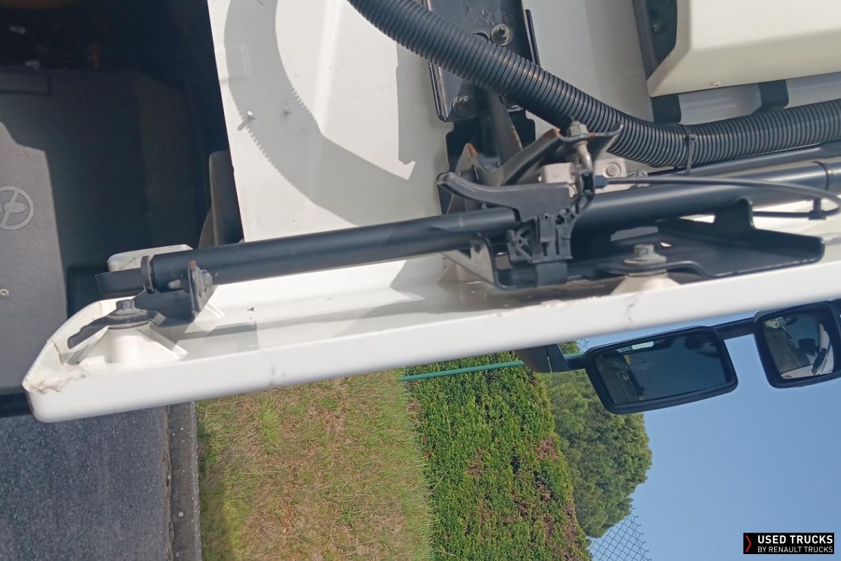 Renault Trucks T 480