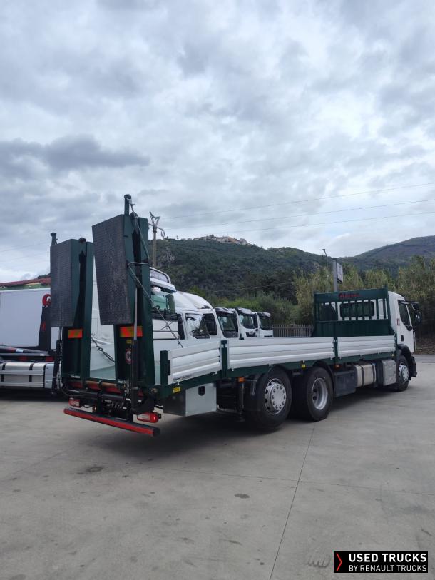 Renault Trucks D Wide 