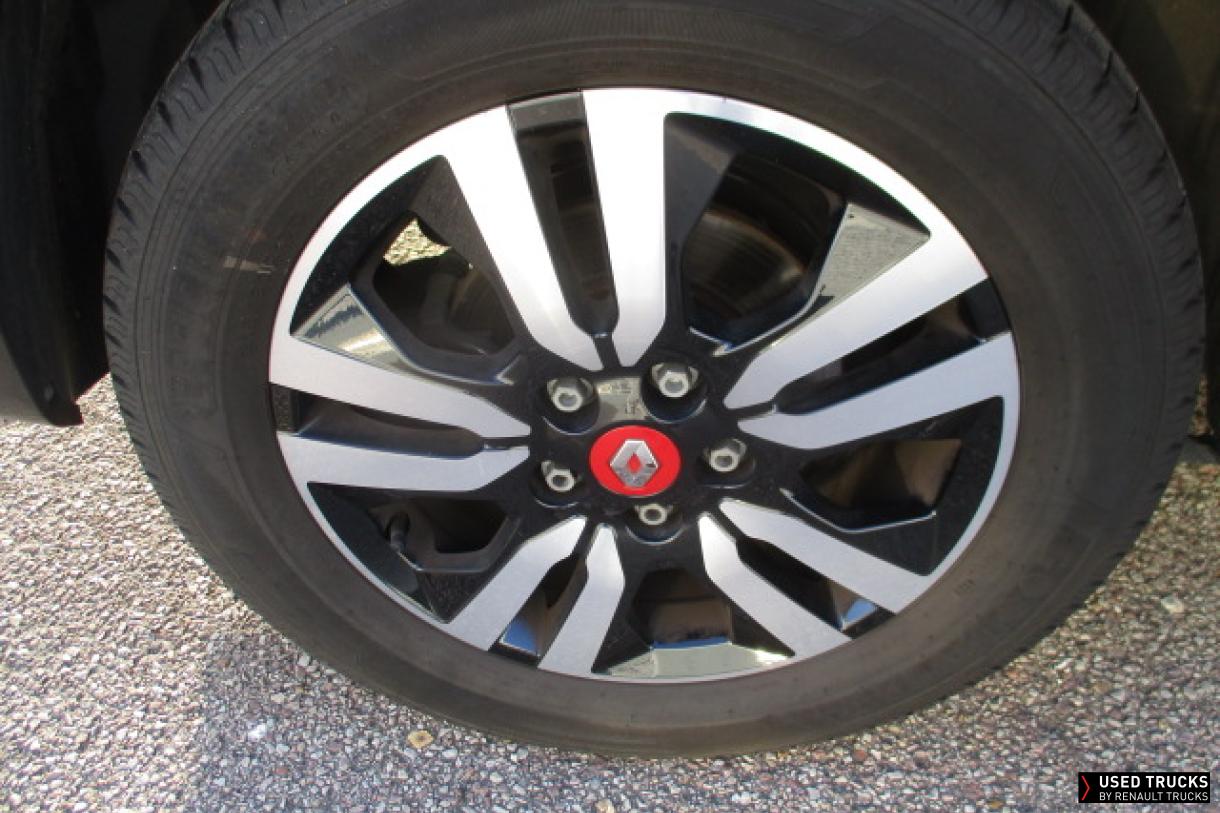 Renault Trucks Trafic 170