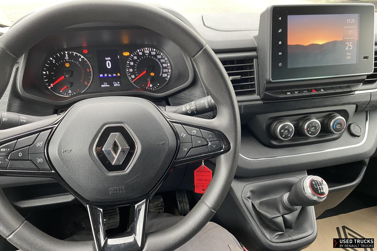 Renault Trucks Trafic 