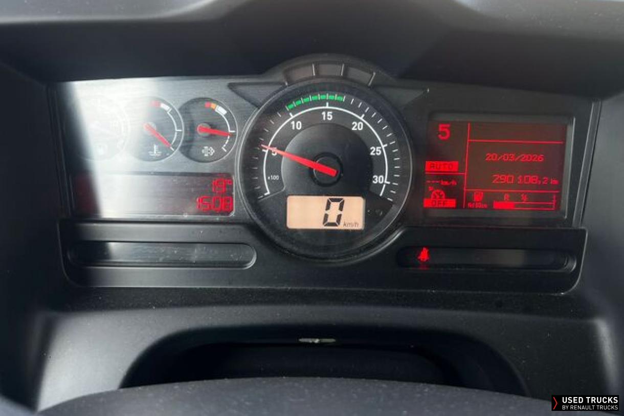 Renault Trucks D Wide 320