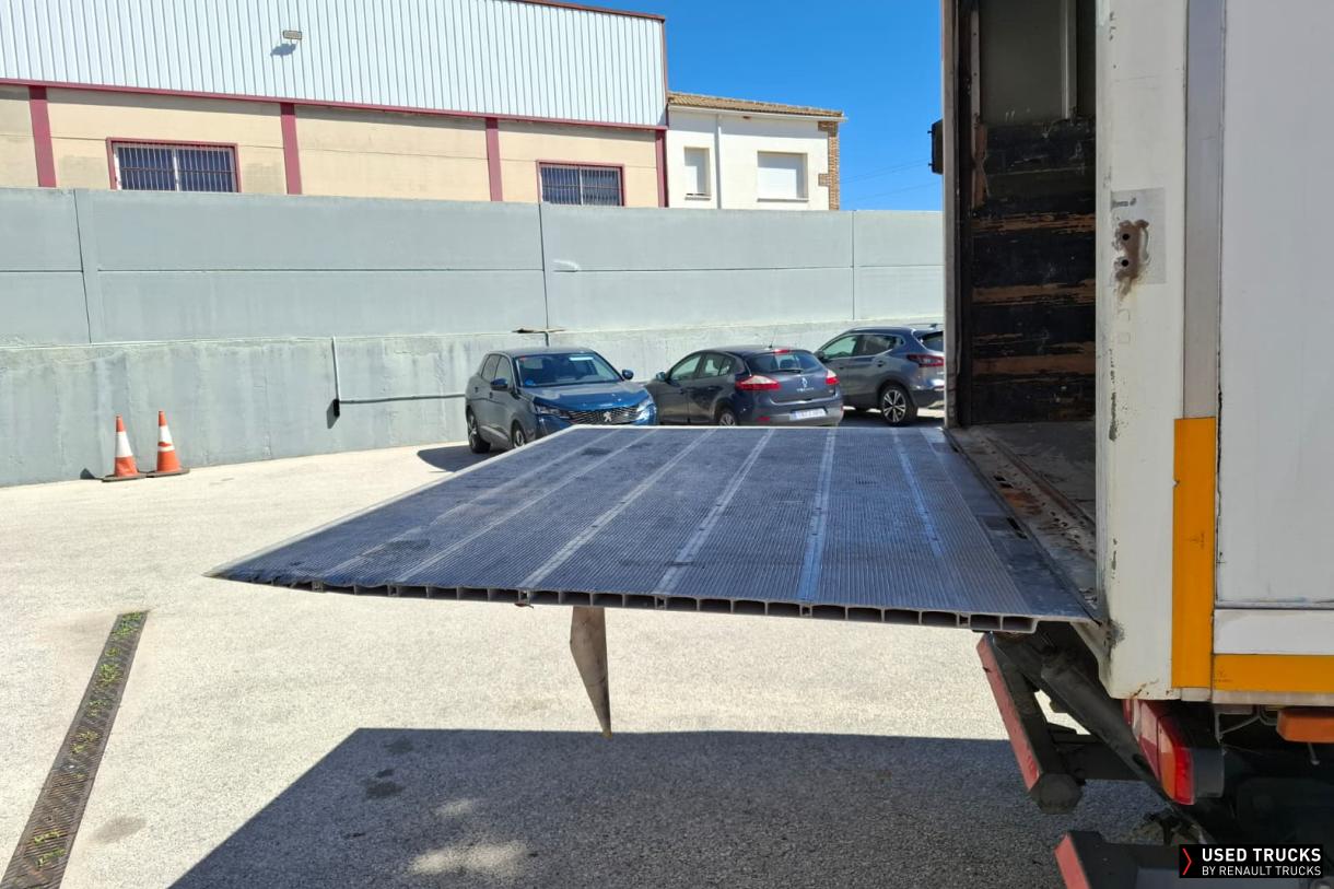 Renault Trucks Midlum 270