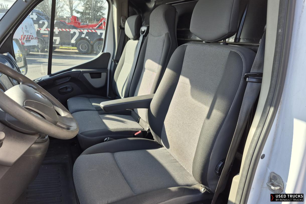 Renault Trucks Master 145