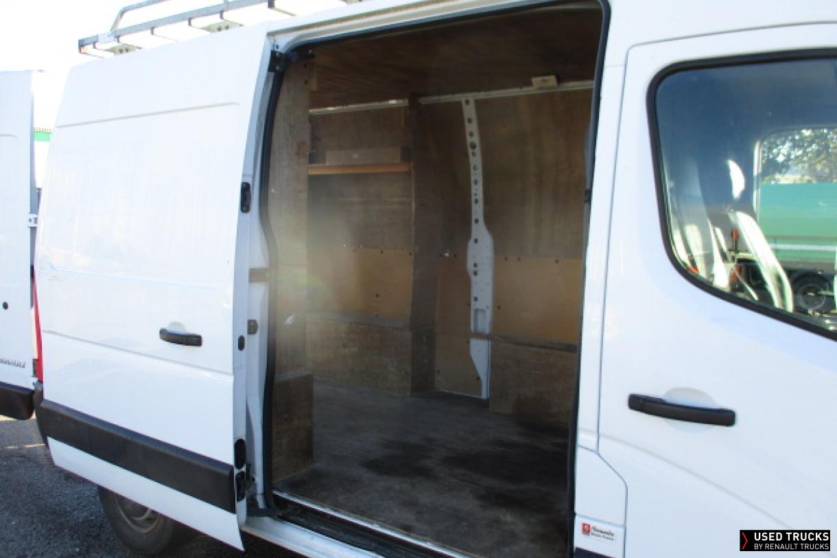 Renault Trucks Master 130