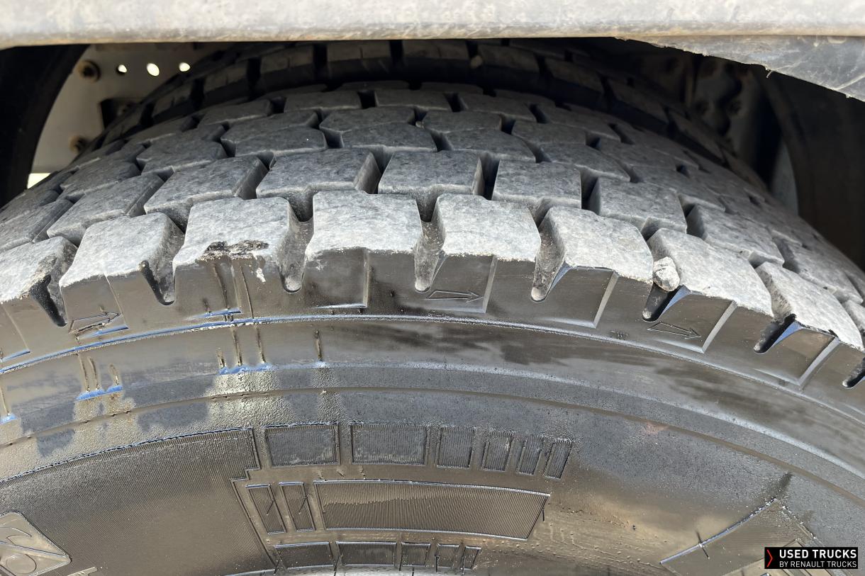 Renault Trucks D Wide 280