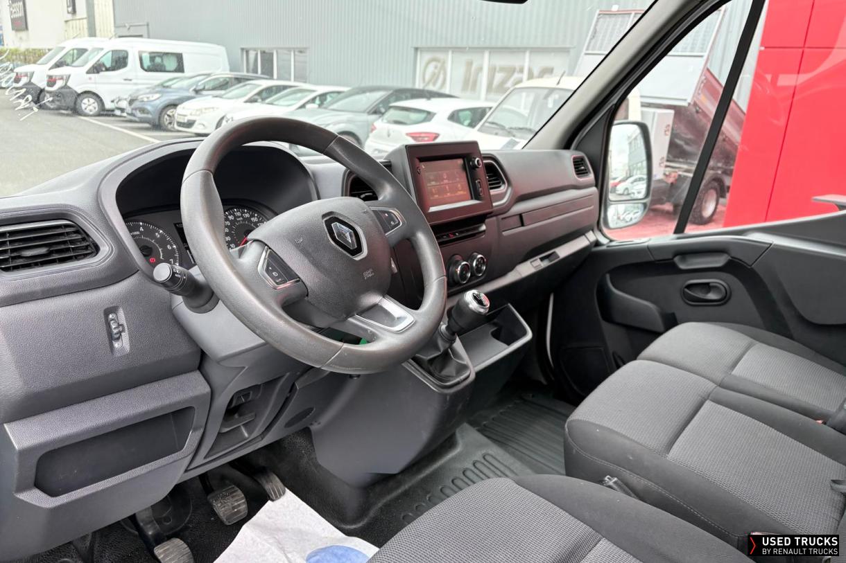 Renault Master 130