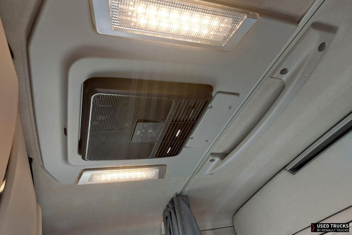 Renault Trucks T High 520