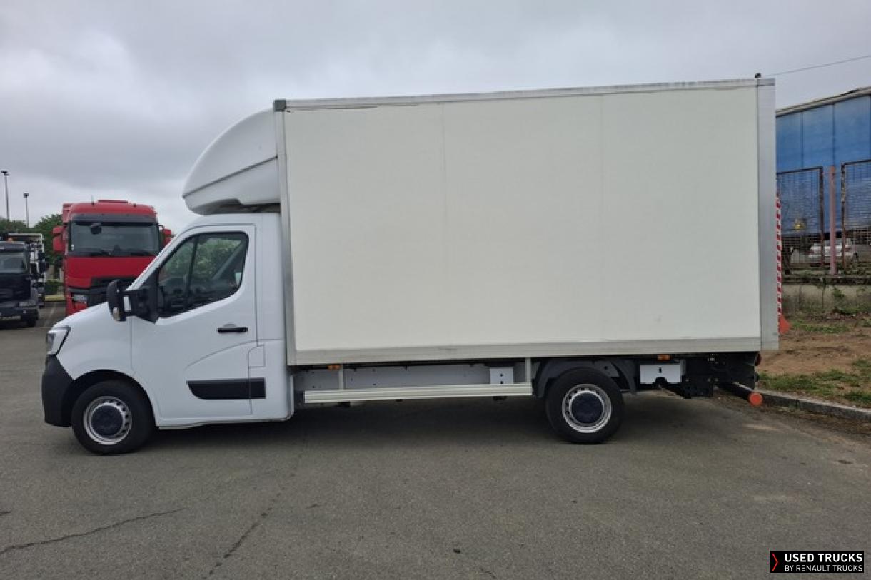 Renault Master 145