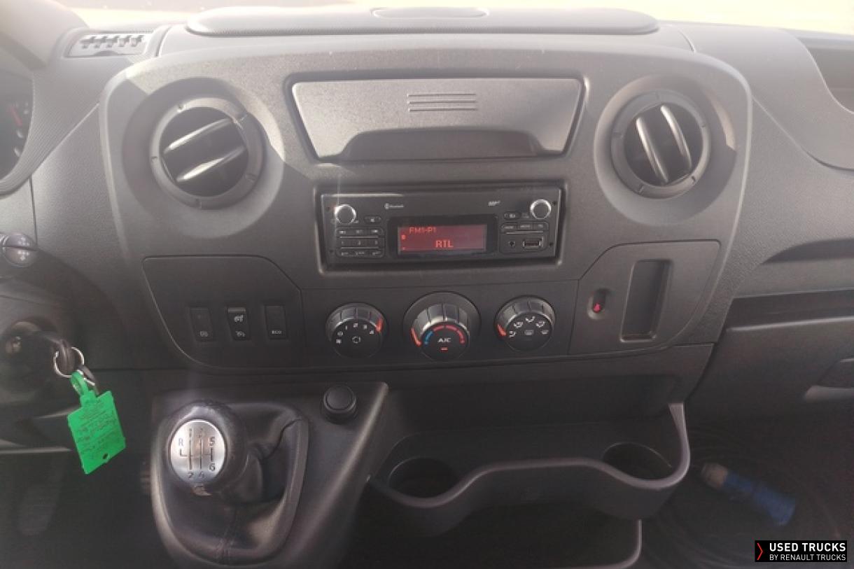 Renault Trucks Master 130
