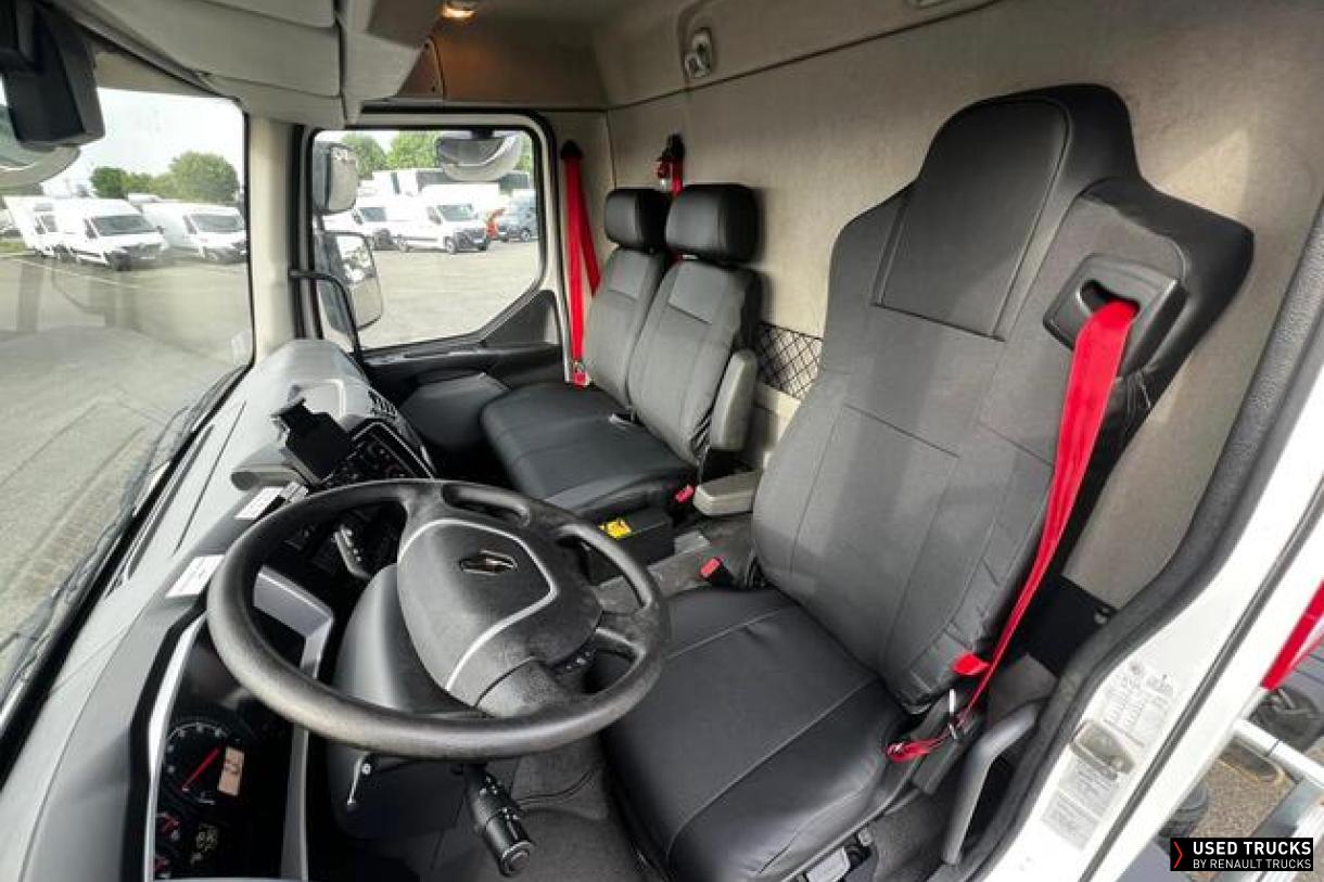 Renault Trucks D 240
