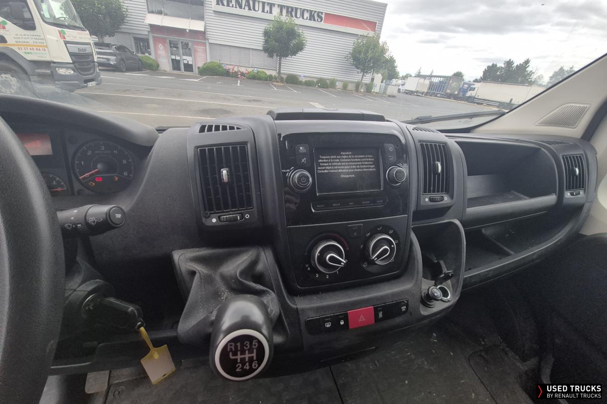 Peugeot Boxer 165