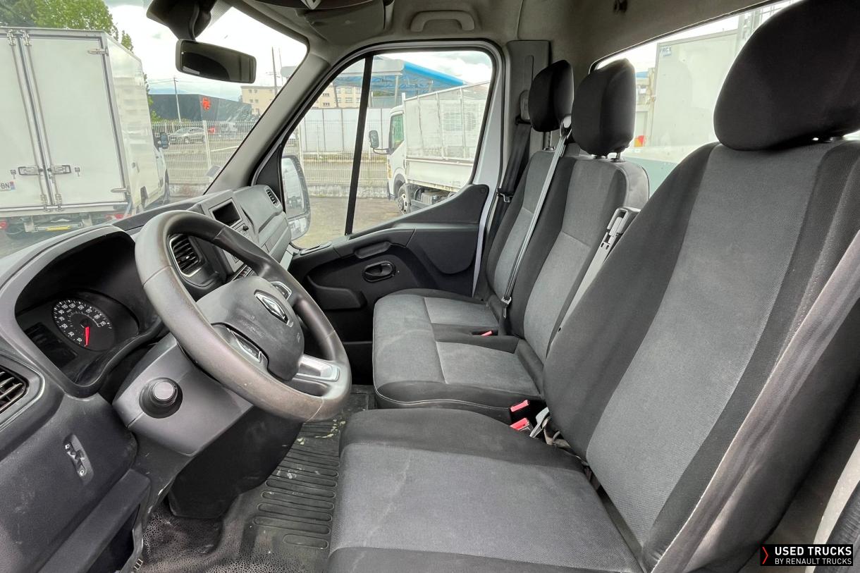 Renault Trucks Master 145