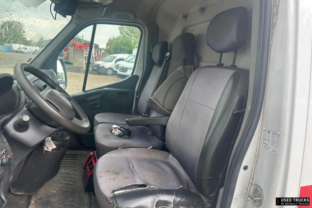 Renault Trucks Master 130
