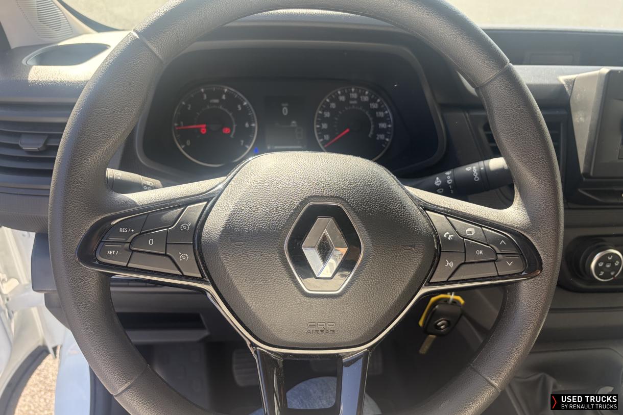 Renault Trafic 130