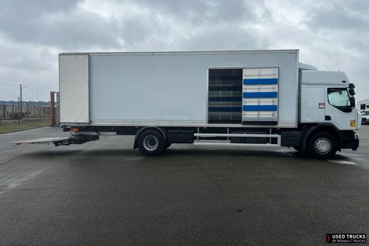 Renault Trucks D Wide 320