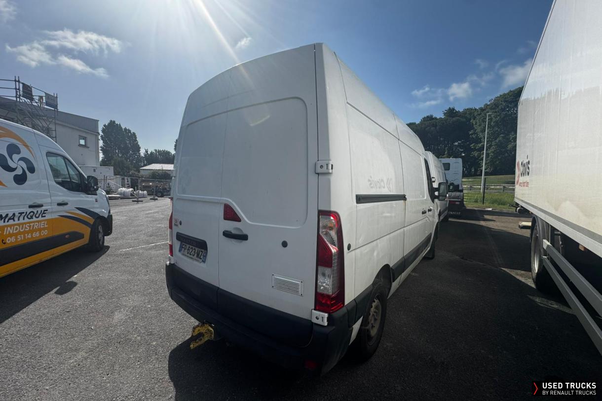 Renault Trucks Master 145