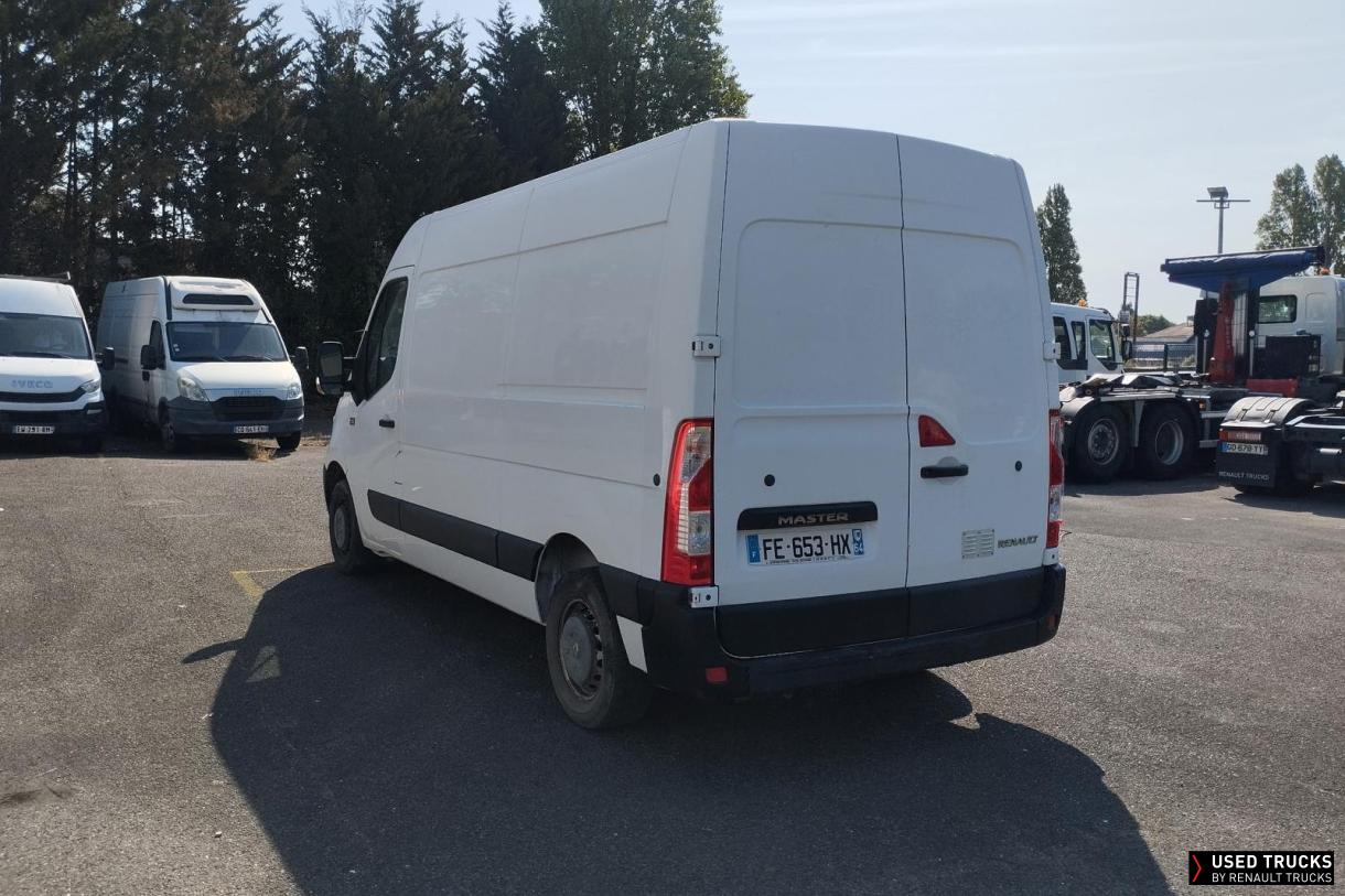 Renault Trucks Master 130