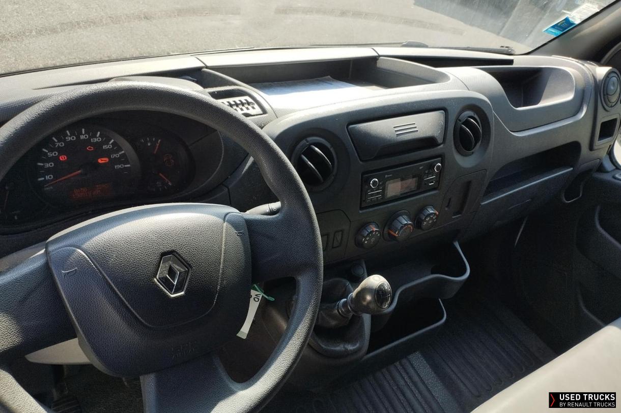 Renault Trucks Master 130
