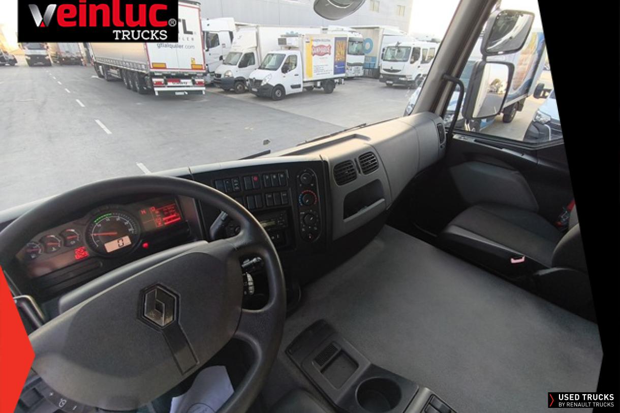 Renault Trucks D Wide 320