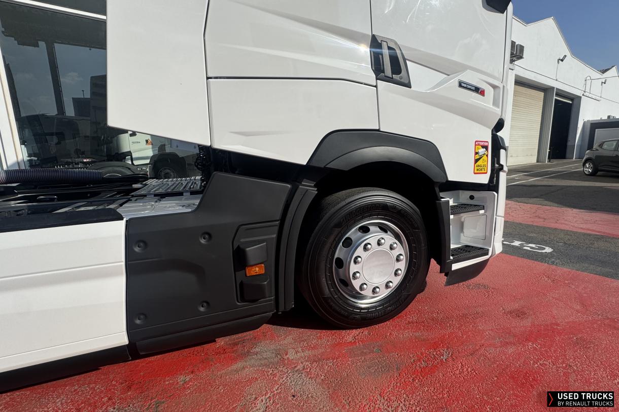 Renault Trucks T High 