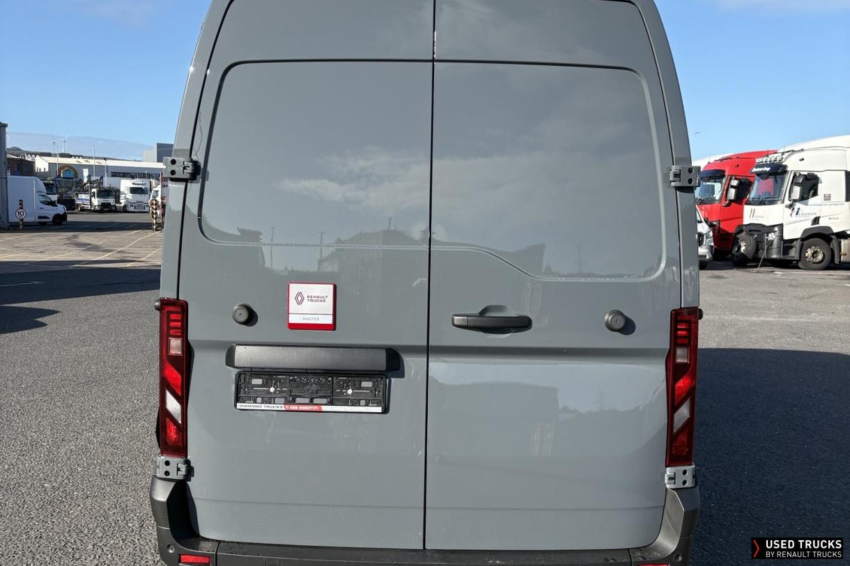 Renault Trucks Master 150