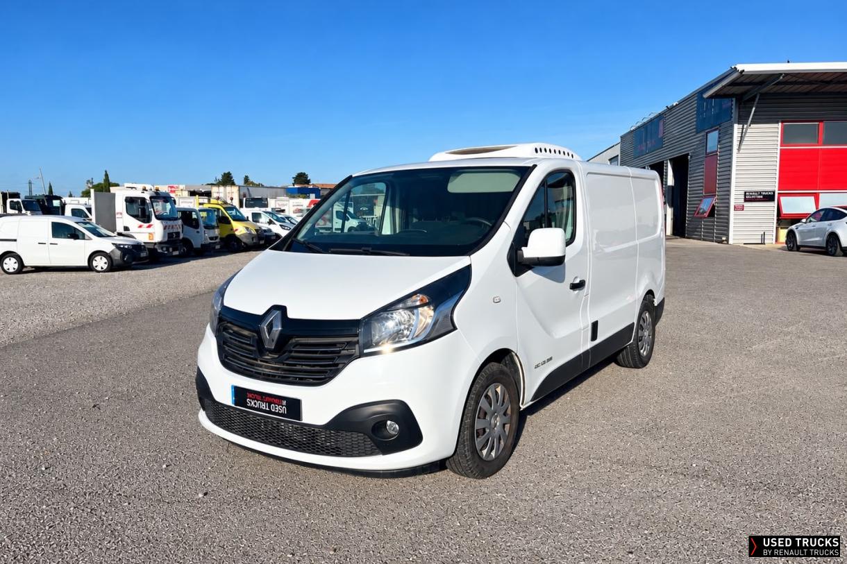Renault Trucks Trafic 145