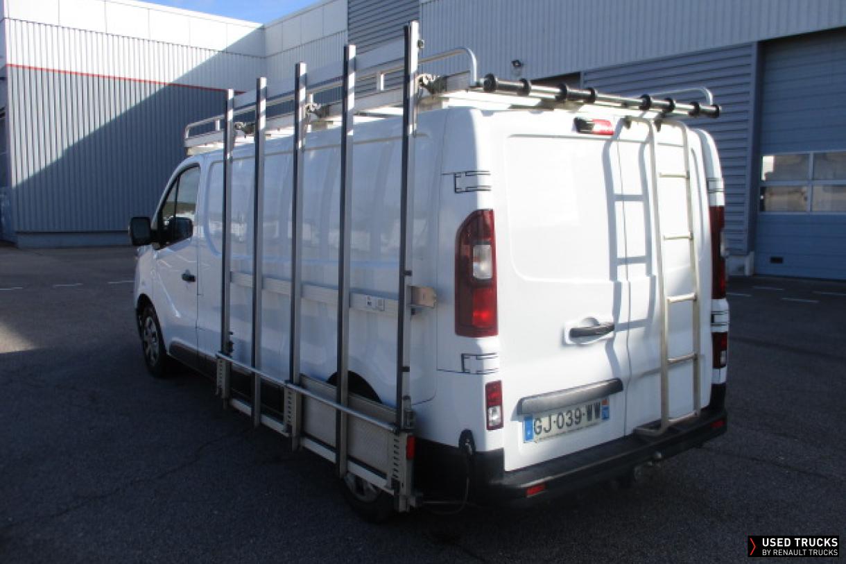 Renault Trucks Trafic 130