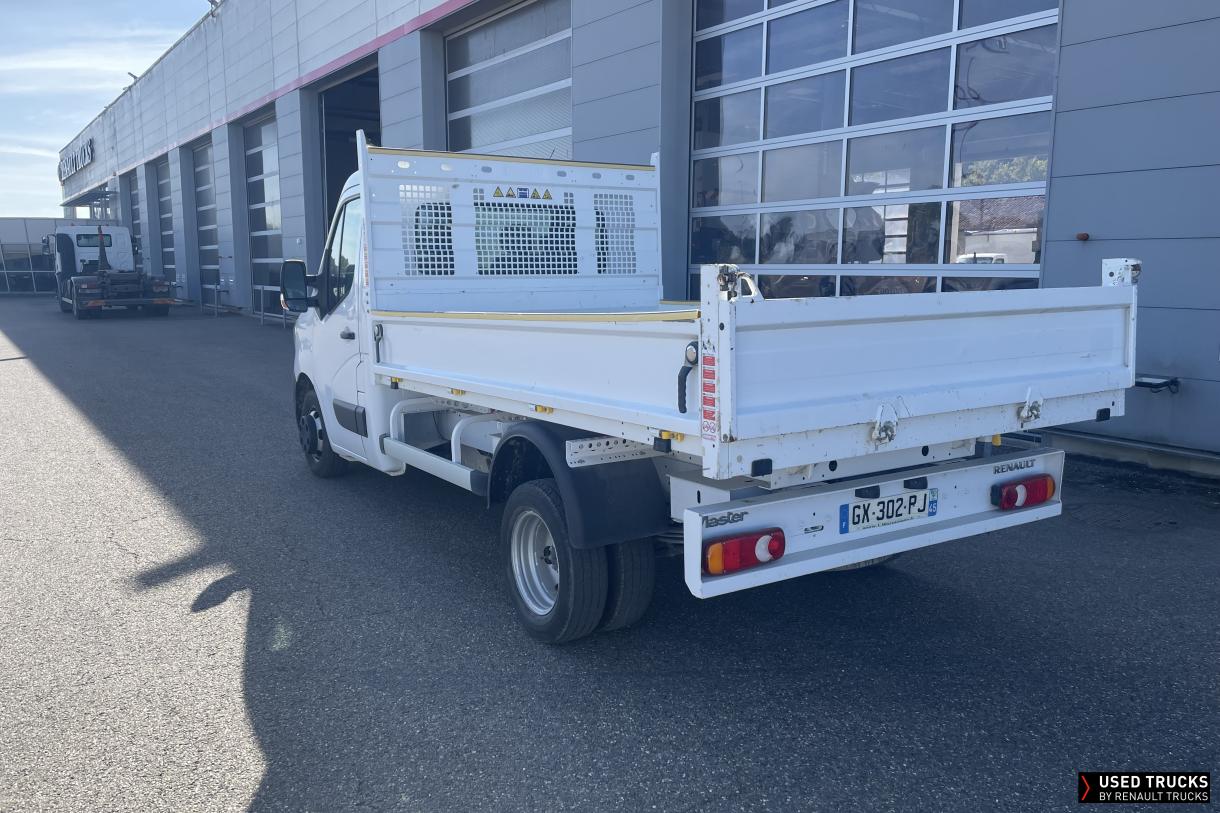 Renault Master 130