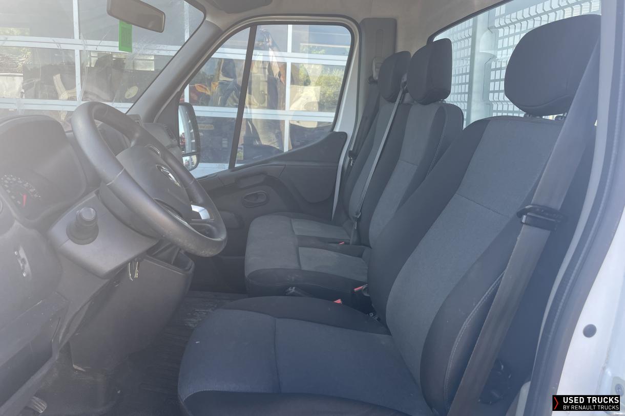 Renault Master 130
