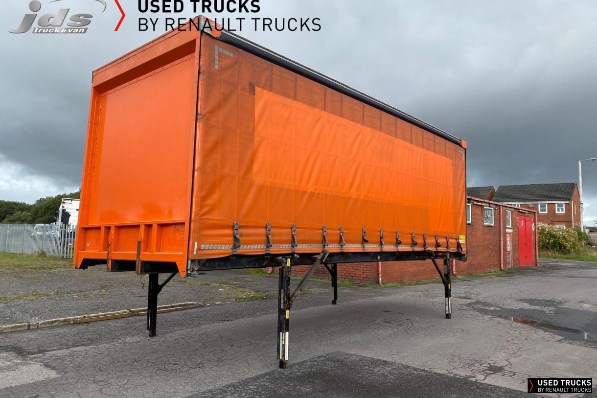Renault Trucks D Wide 320