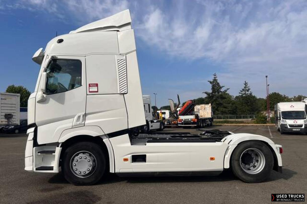 Renault Trucks T 440