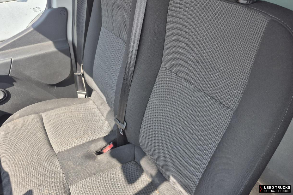 Renault Trucks Master 145