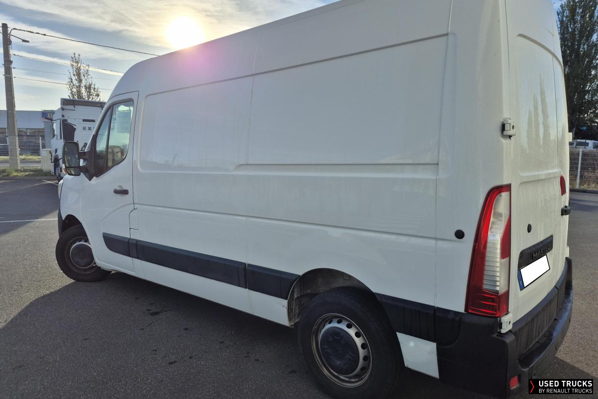 Renault Master 130