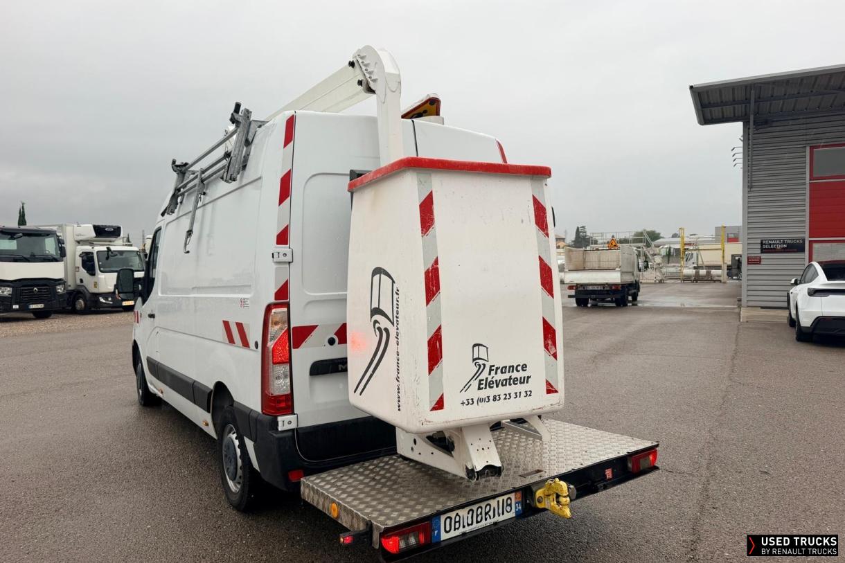 Renault Trucks Master 145