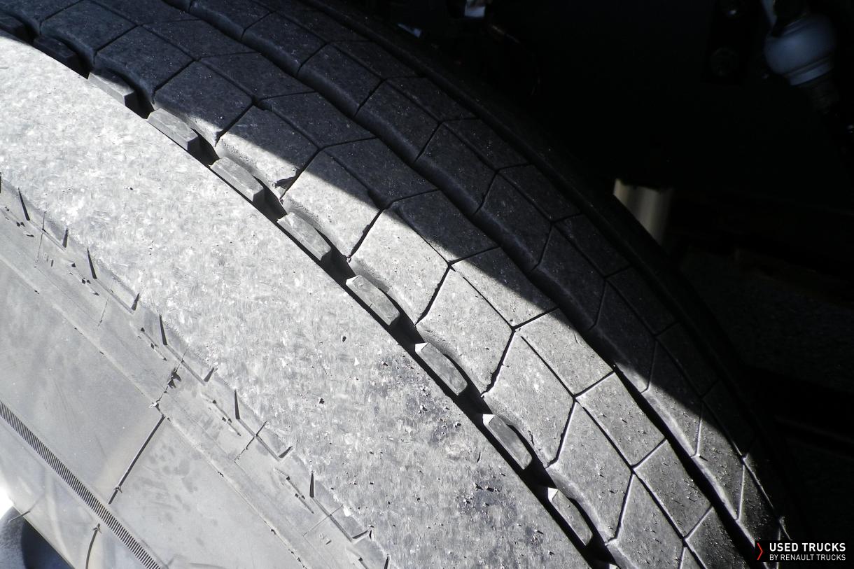 Renault Trucks T 520