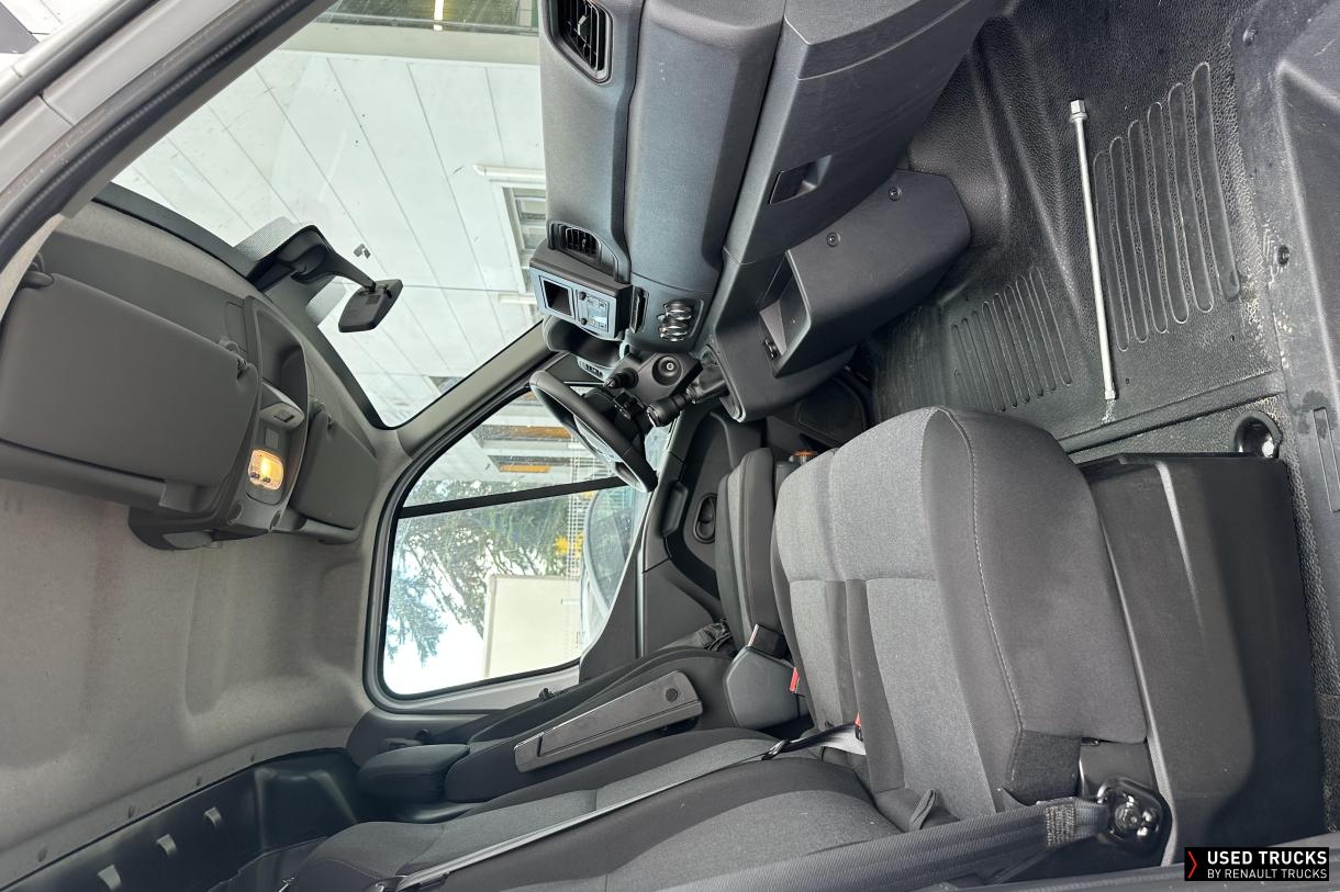 Renault Master 163