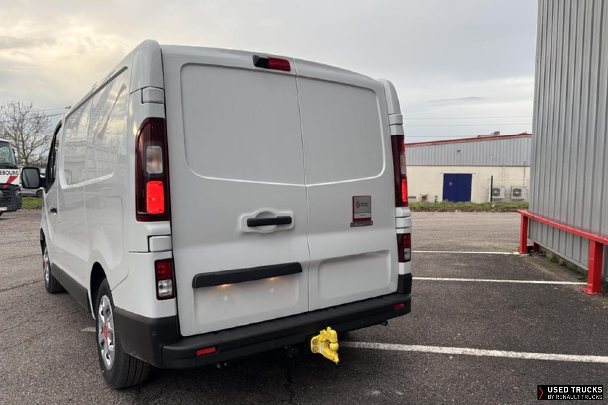 Renault Trucks Trafic 130