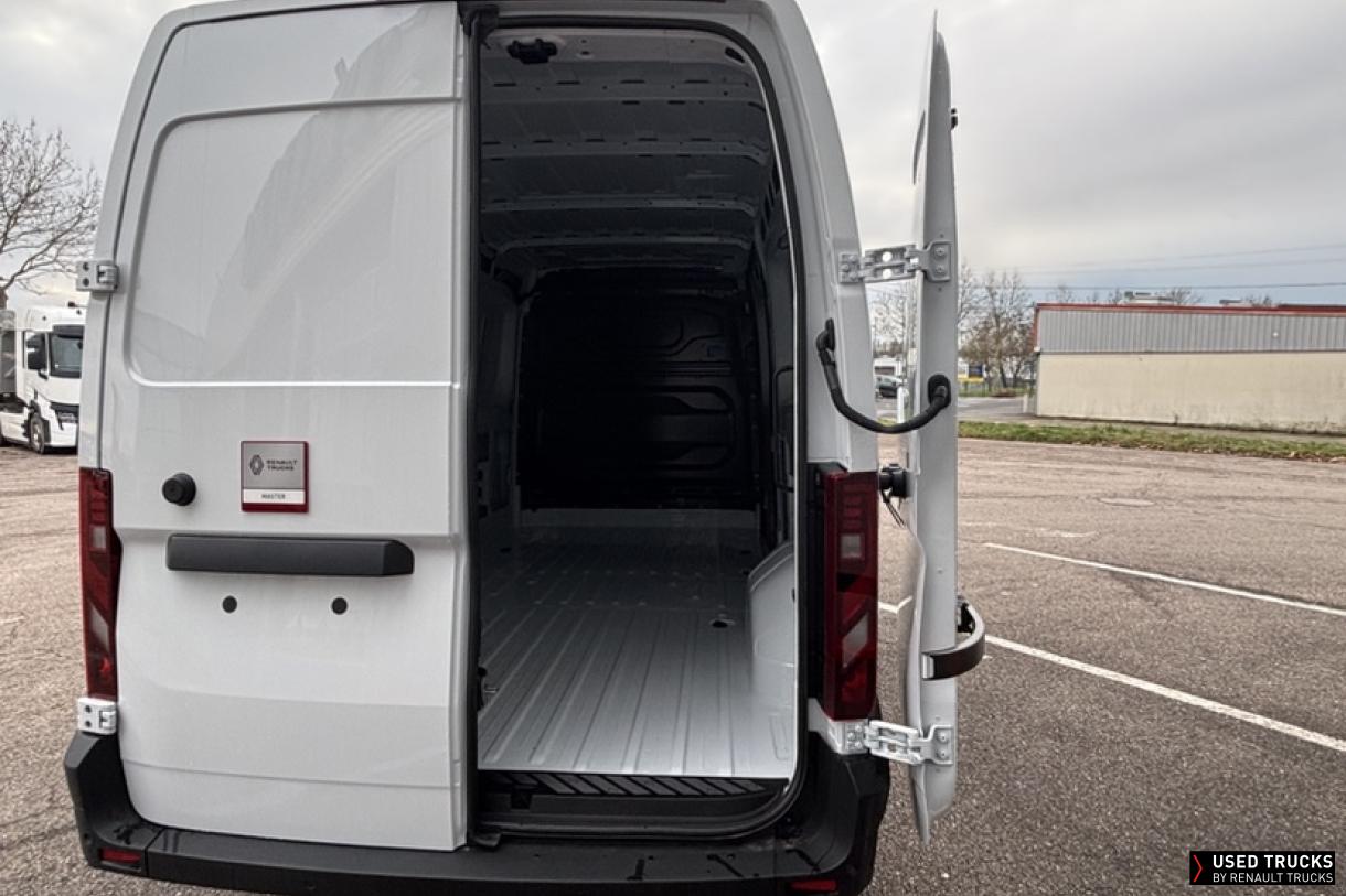 Renault Trucks Master 150