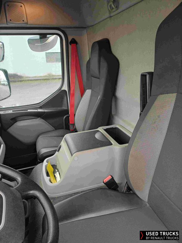 Renault Trucks D 210