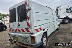 Renault Master
                                          100