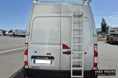 Renault Trucks Master
                                          145