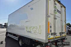 Renault Trucks D
                                          240