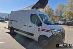 Renault Trucks Master
                                          145