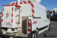 Renault Trucks Master
                                          