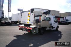 Renault Trucks Master
                                          130