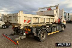 Renault Trucks D
                                          240
