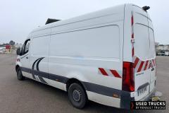Mercedes-Benz Sprinter
                                          140