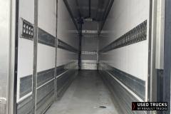 Renault Trucks D
                                          240