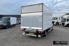 Renault Trucks Master
                                          130